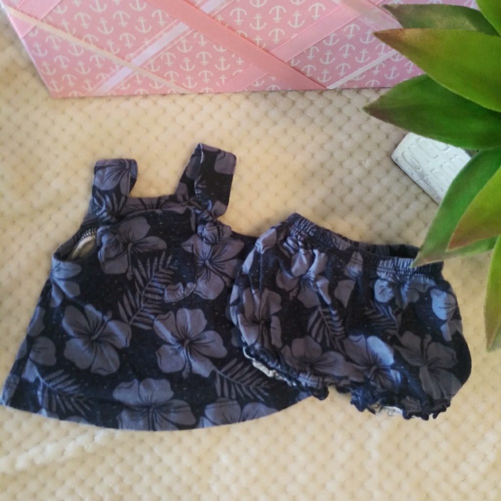 Newborn dress and shorts